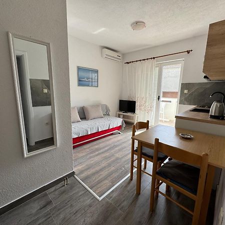 Apartment Makarska M&I, Free Private Parking Εξωτερικό φωτογραφία
