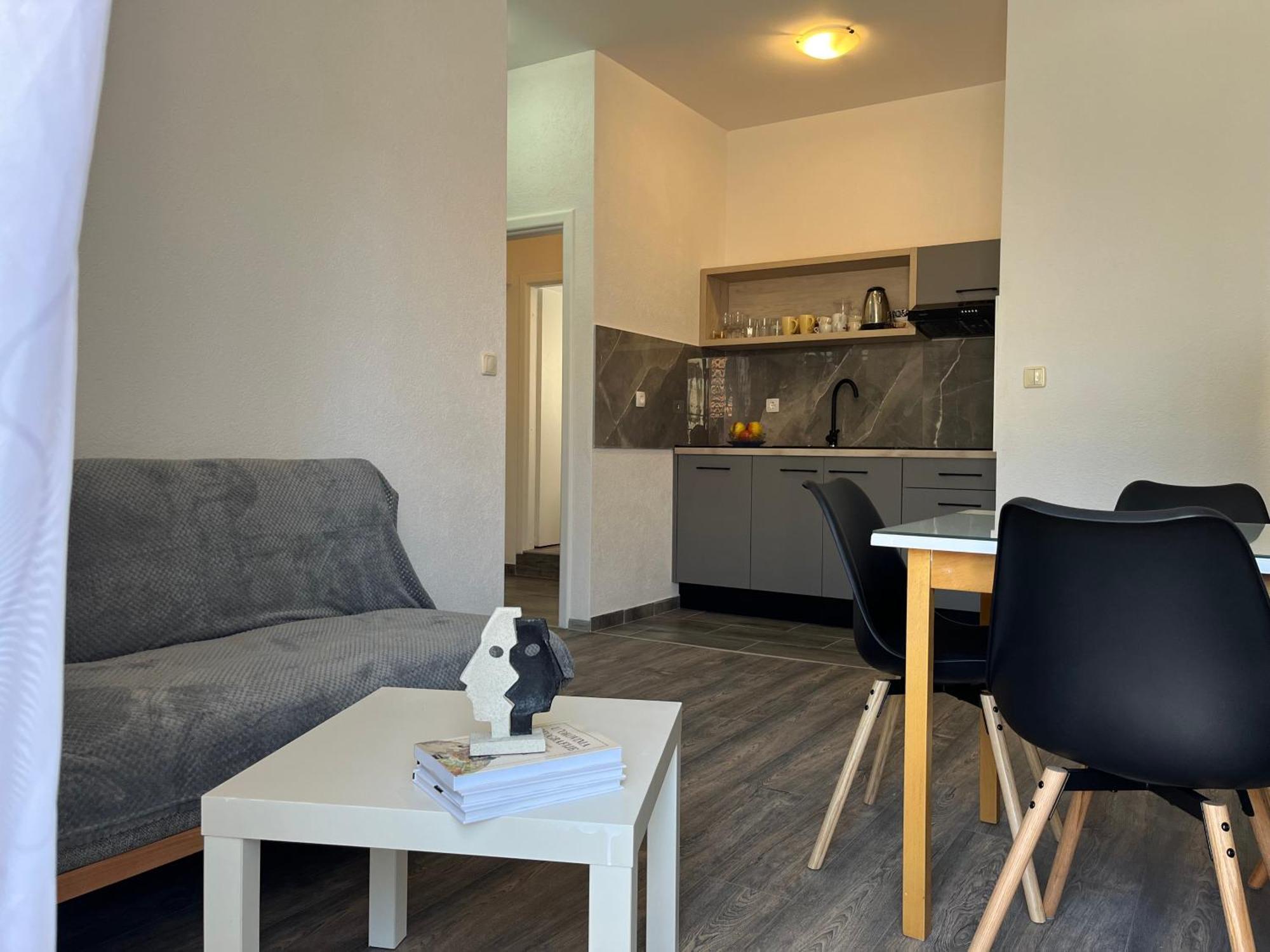 Apartment Makarska M&I, Free Private Parking Εξωτερικό φωτογραφία