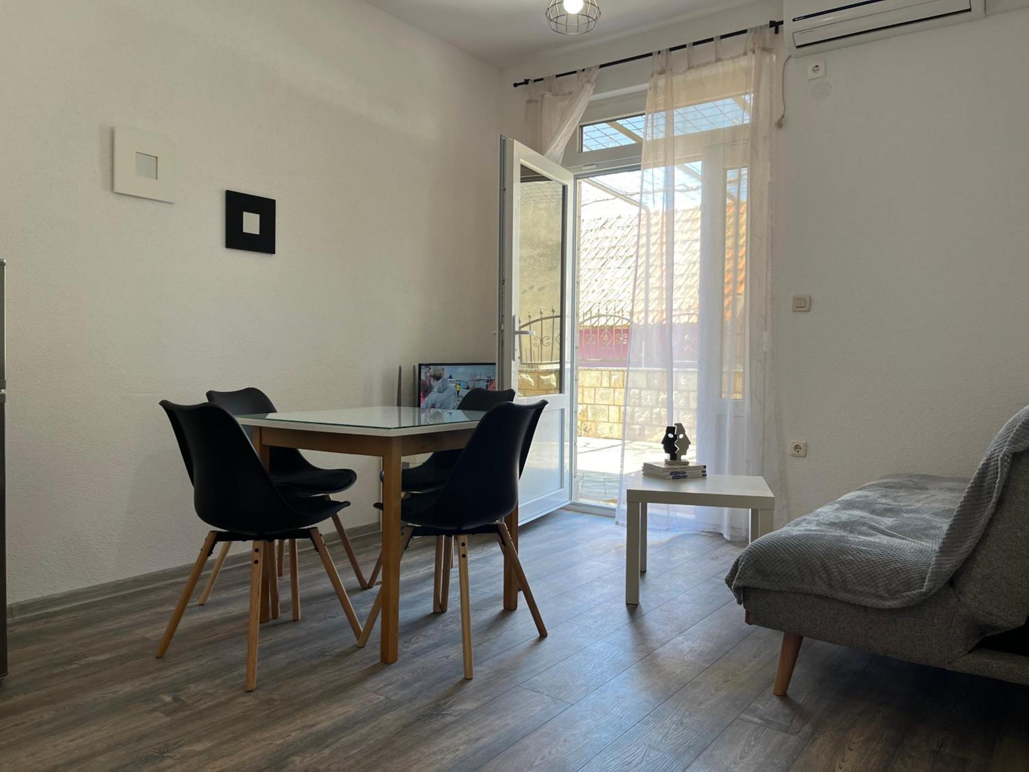 Apartment Makarska M&I, Free Private Parking Εξωτερικό φωτογραφία