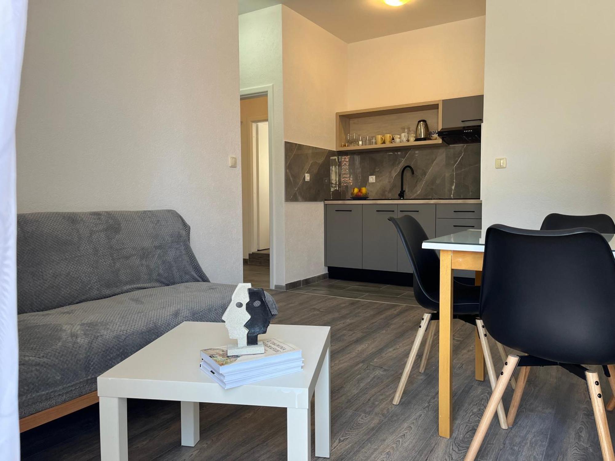 Apartment Makarska M&I, Free Private Parking Εξωτερικό φωτογραφία