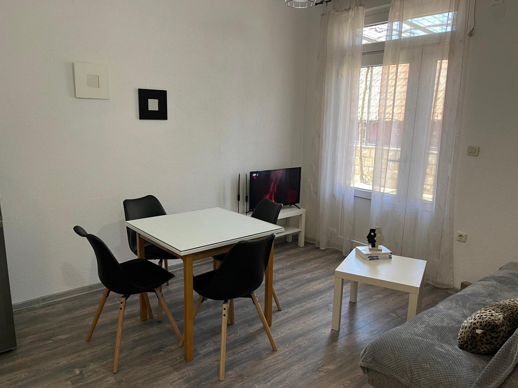 Apartment Makarska M&I, Free Private Parking Εξωτερικό φωτογραφία