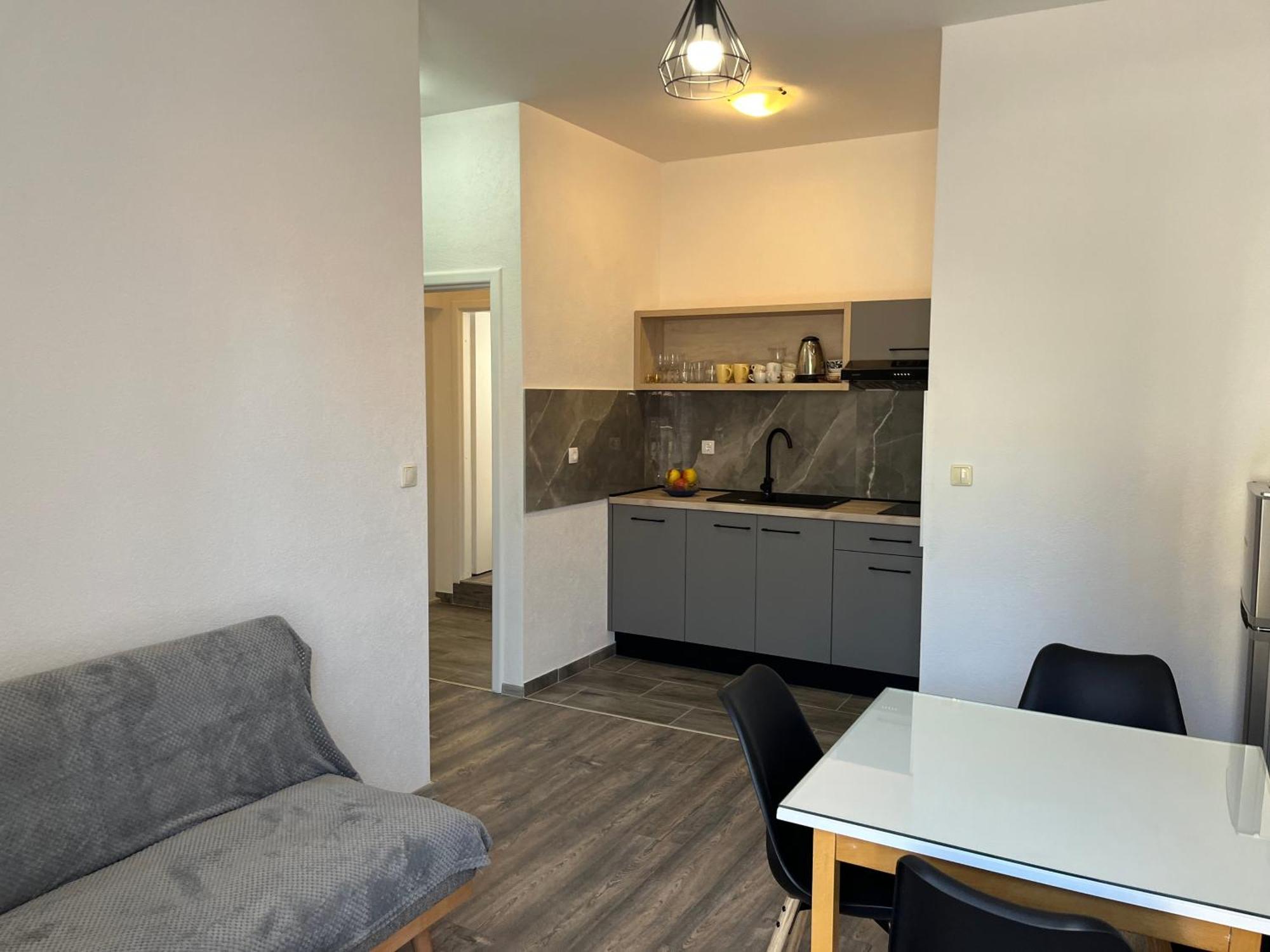 Apartment Makarska M&I, Free Private Parking Εξωτερικό φωτογραφία