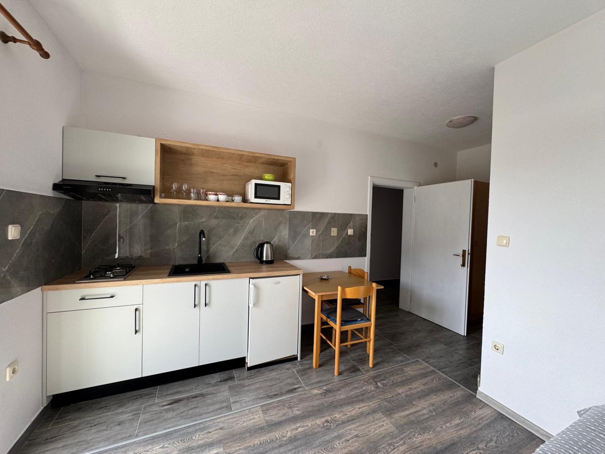 Apartment Makarska M&I, Free Private Parking Εξωτερικό φωτογραφία