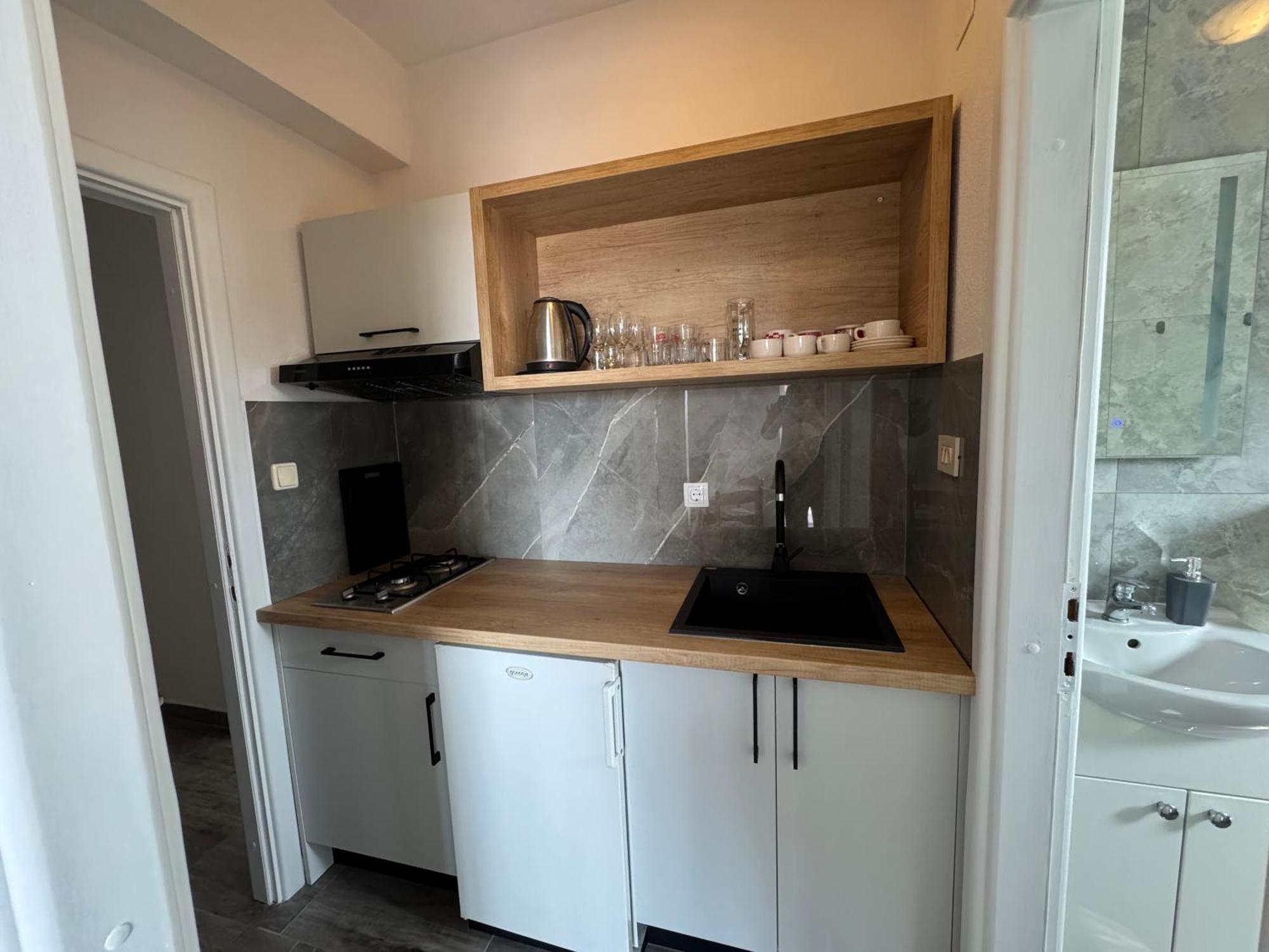 Apartment Makarska M&I, Free Private Parking Εξωτερικό φωτογραφία