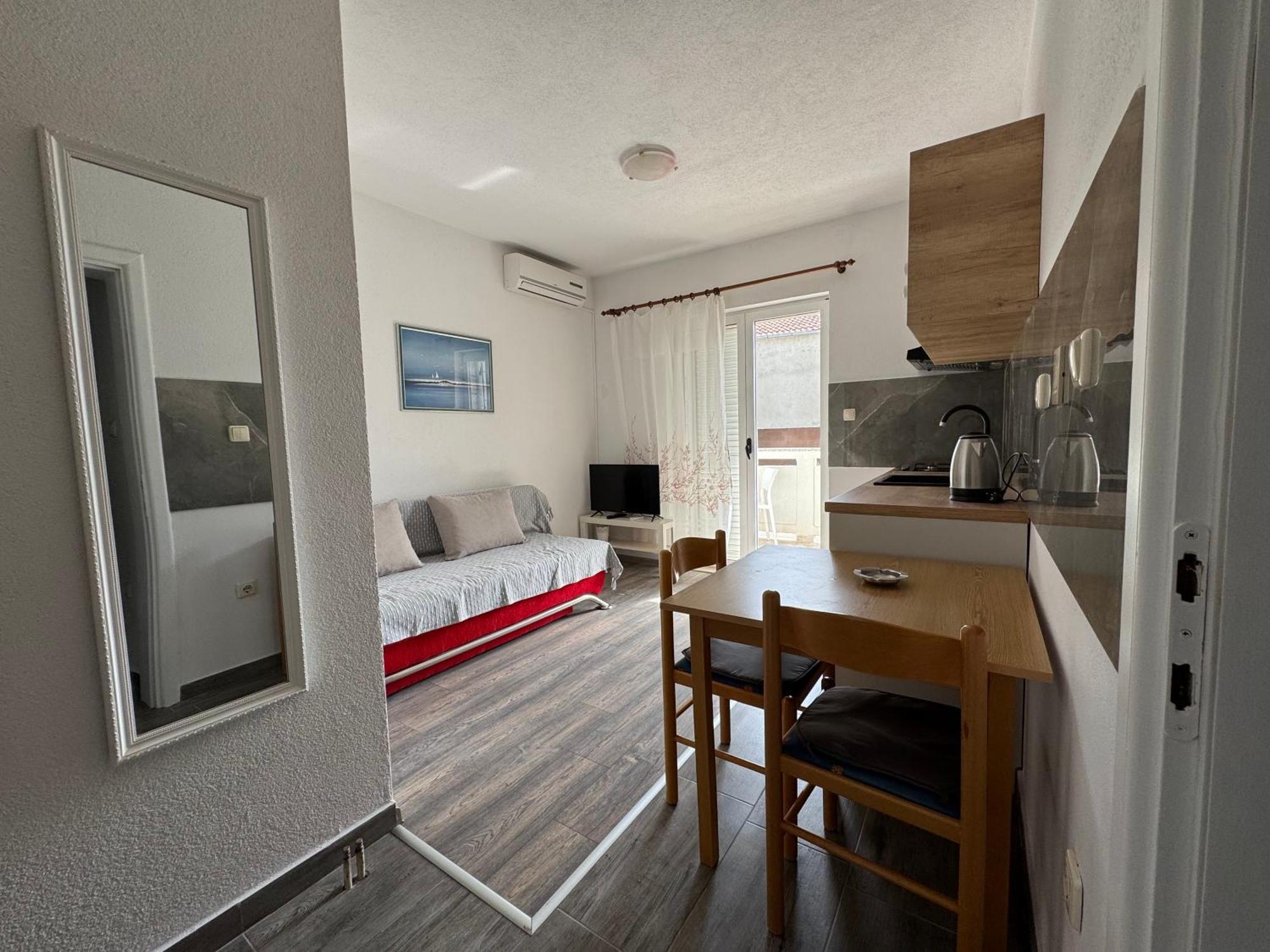 Apartment Makarska M&I, Free Private Parking Εξωτερικό φωτογραφία